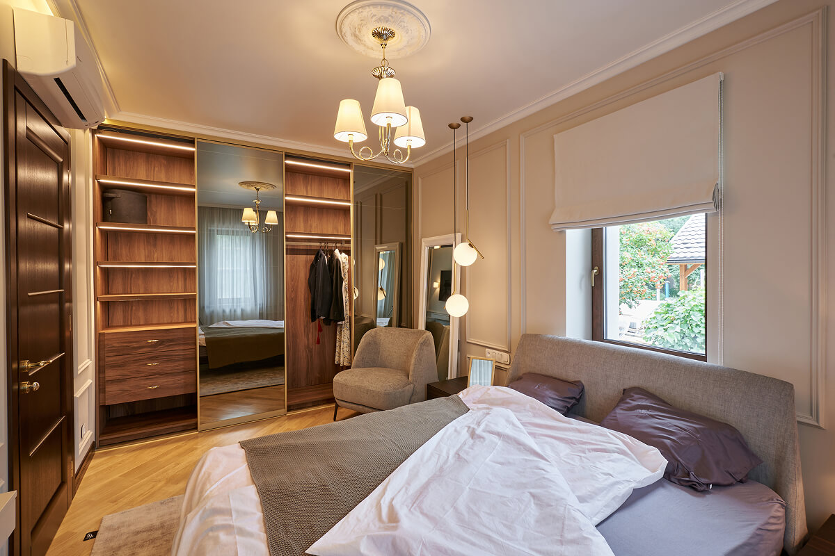 Room-H7S88VM.jpg